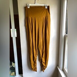 Free Label Sunday Crop XL